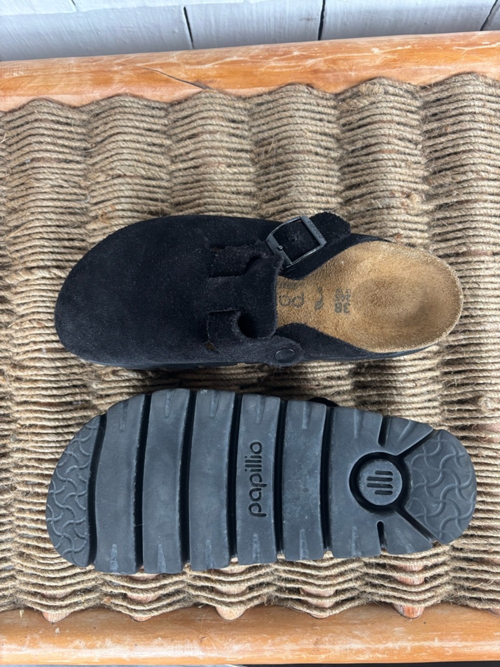 Birkenstock Black Boston Chunky Suede Clog papillo - Picture 3 of 4